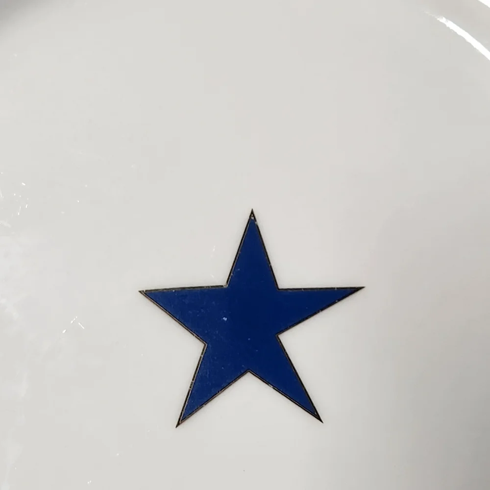 Pier 1 Celebration Star Plates – Set of 4 (Red, Blue, Green, Purple) – Porcelain
